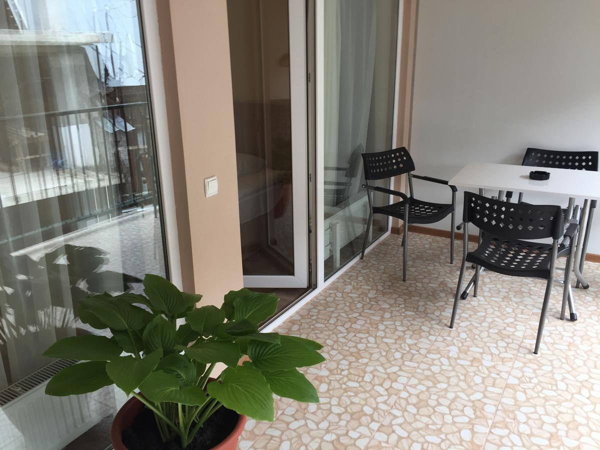 R And B Hotel Borjomi Ngoại thất bức ảnh