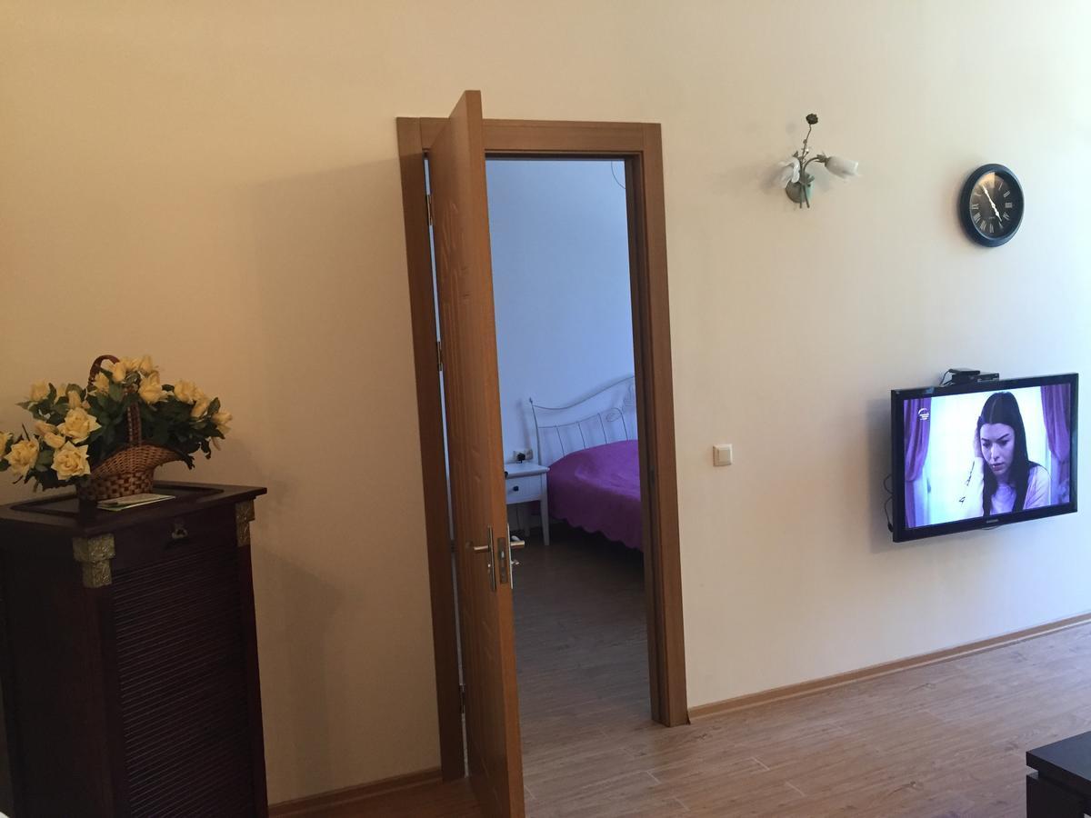 R And B Hotel Borjomi Ngoại thất bức ảnh